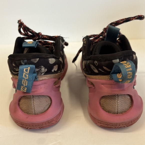 Nike Cosmic Unity 2 We Fly to Defy Athletic Shoes - Picture 6 of 10